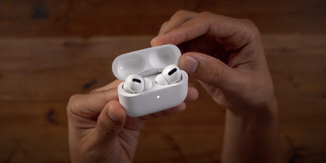 Apple's AirPods Pro fall back to $180